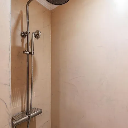 Apartament F & B Collection - Flat For 4 Saloniki